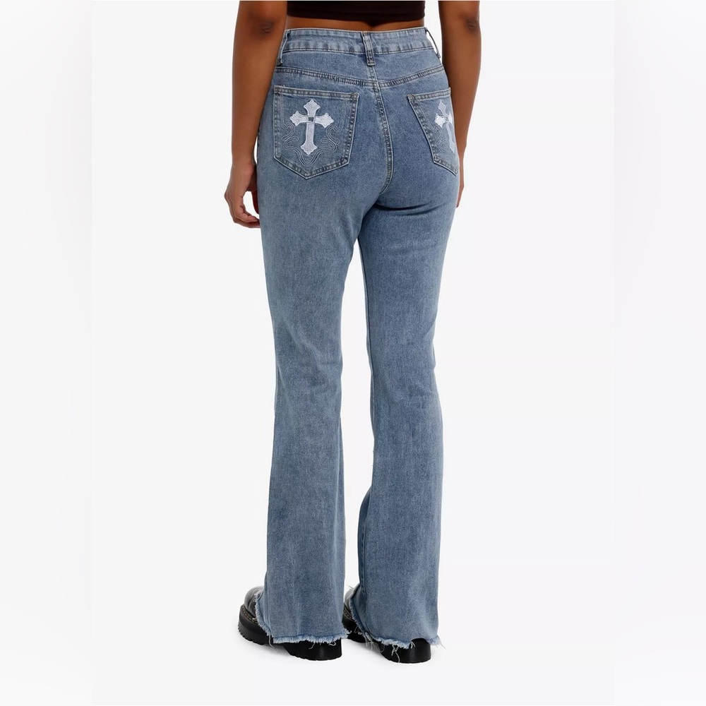 🔥HOST PICK🔥Lgt Indigo Raw Hem Frayed Seam Asymmetrical Belted Flare-NWT SZ 9 - Picture 2 of 7